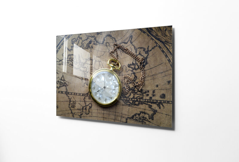 Fickur i guld, glastavla - Motiv med guld, klocka, ur, karta, atlas - Folkets Möbler
