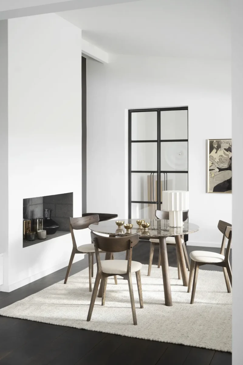 Ami Stol, Brun/beige